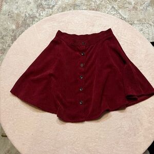 Elegant Burgundy Button-Up Skirt Medium